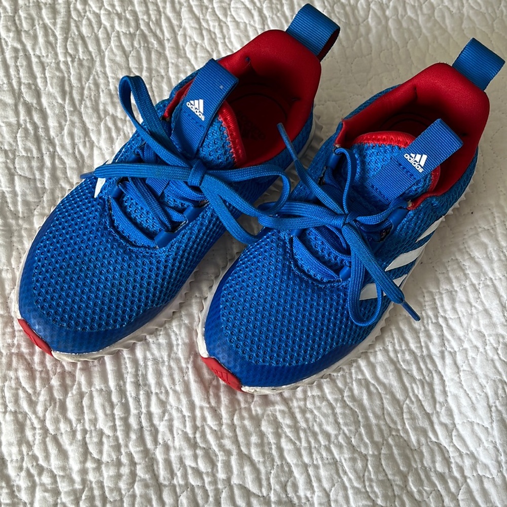 Boys adidas Sneakers shoes